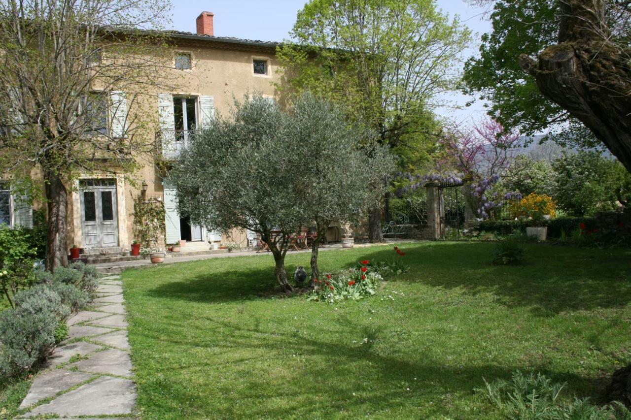 Guest house Le Domaine Des Rouges Queues